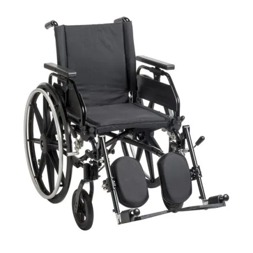 Drive Medical - PLA418FBUARAD-SF - Viper Plus GT Wheelchair w- Universal Armrests 18" Swing-Away Footrests